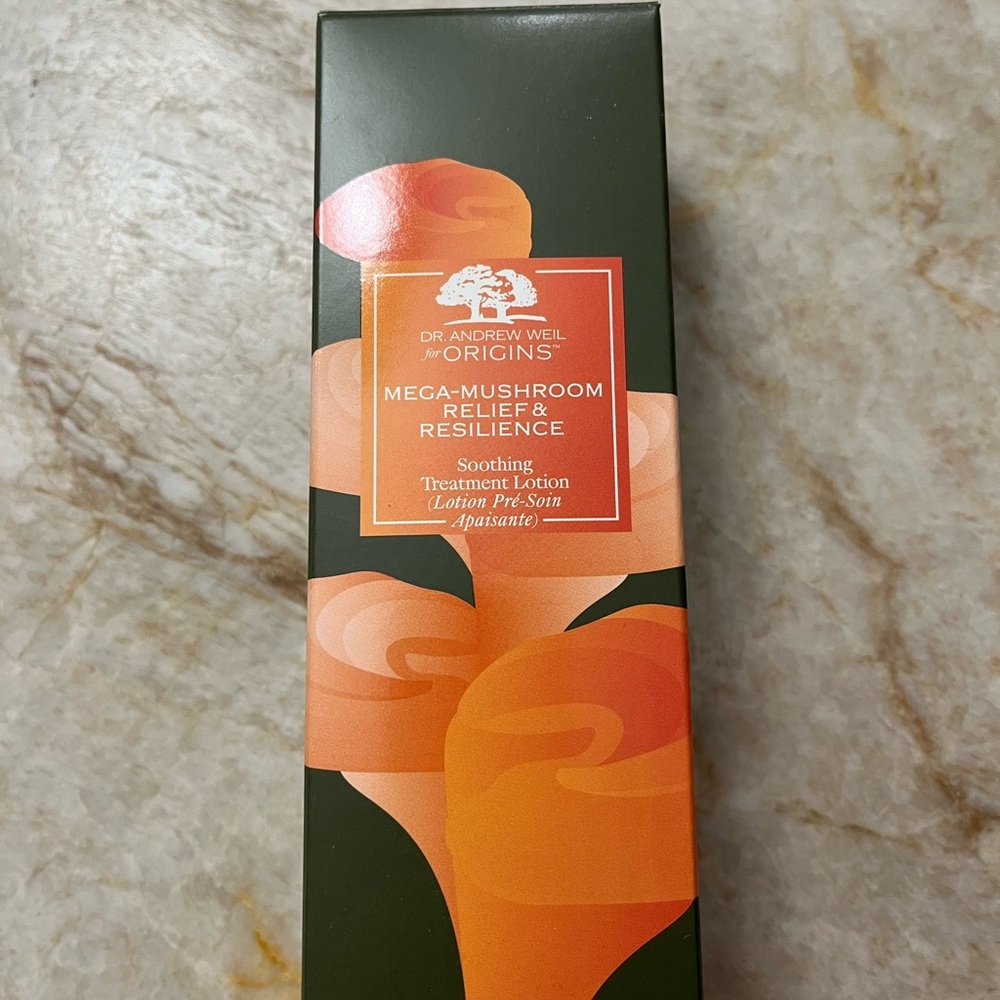 Origins Mega-Mushroom Relief and Resilience Lotion